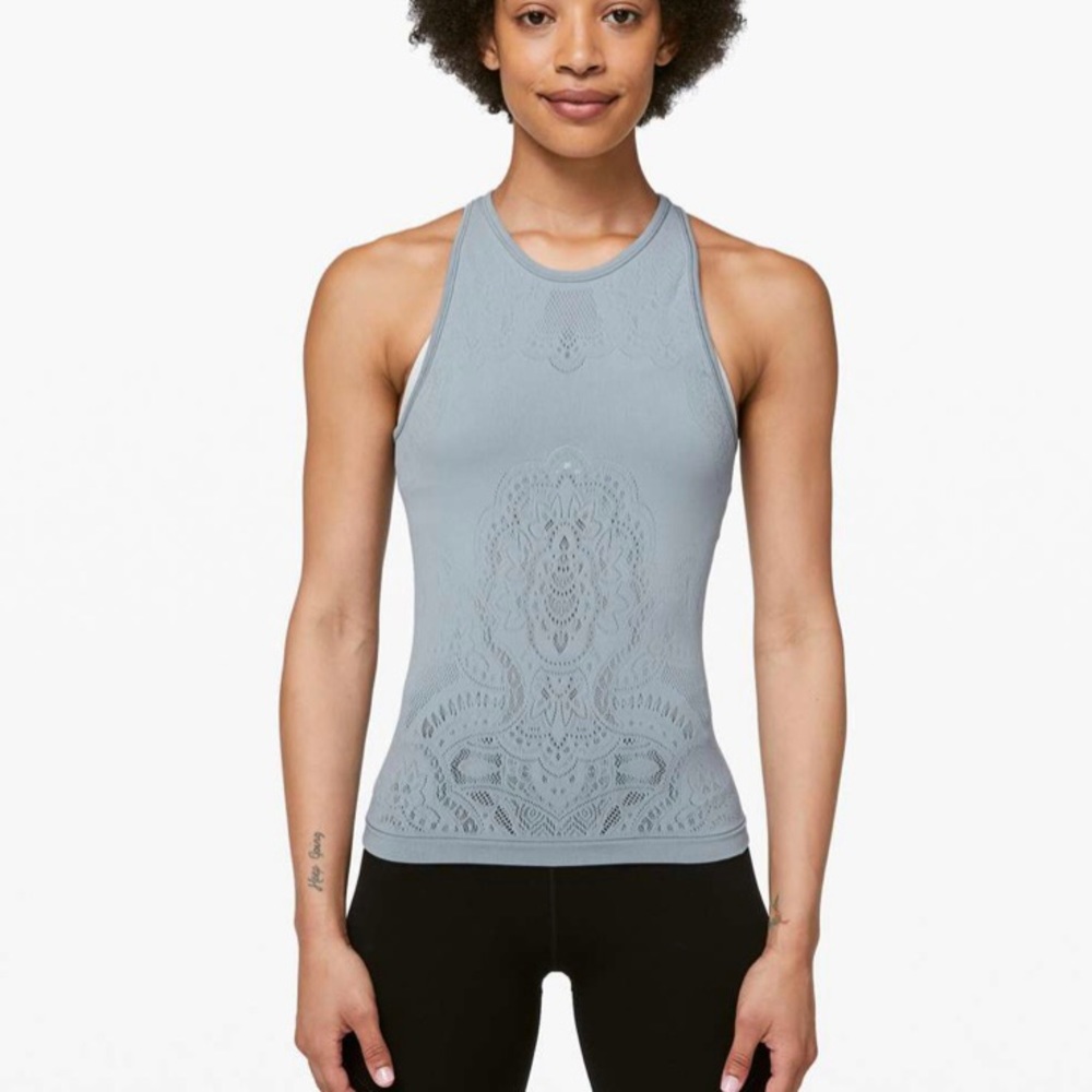 Lululemon Reveal Zen Expression Tank